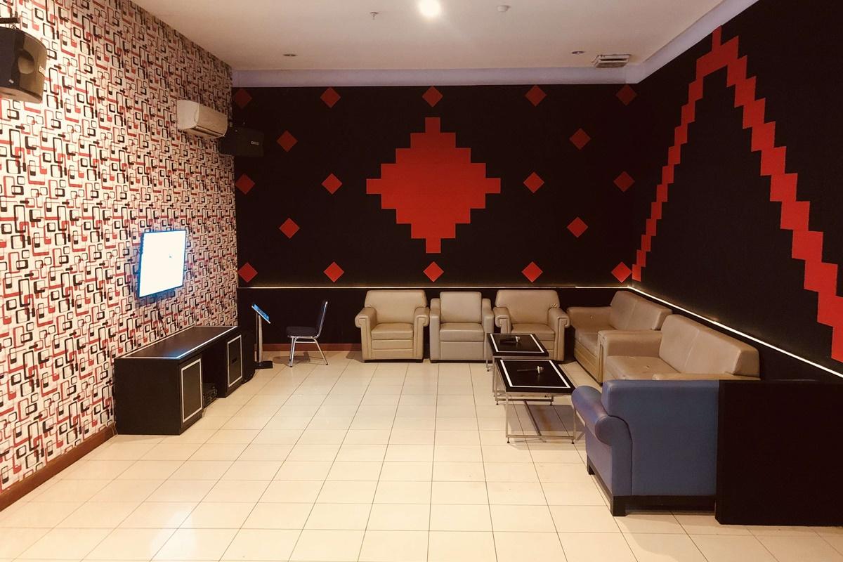 Kyriad Sadurengas Hotel Tanah Grogot Екстер'єр фото